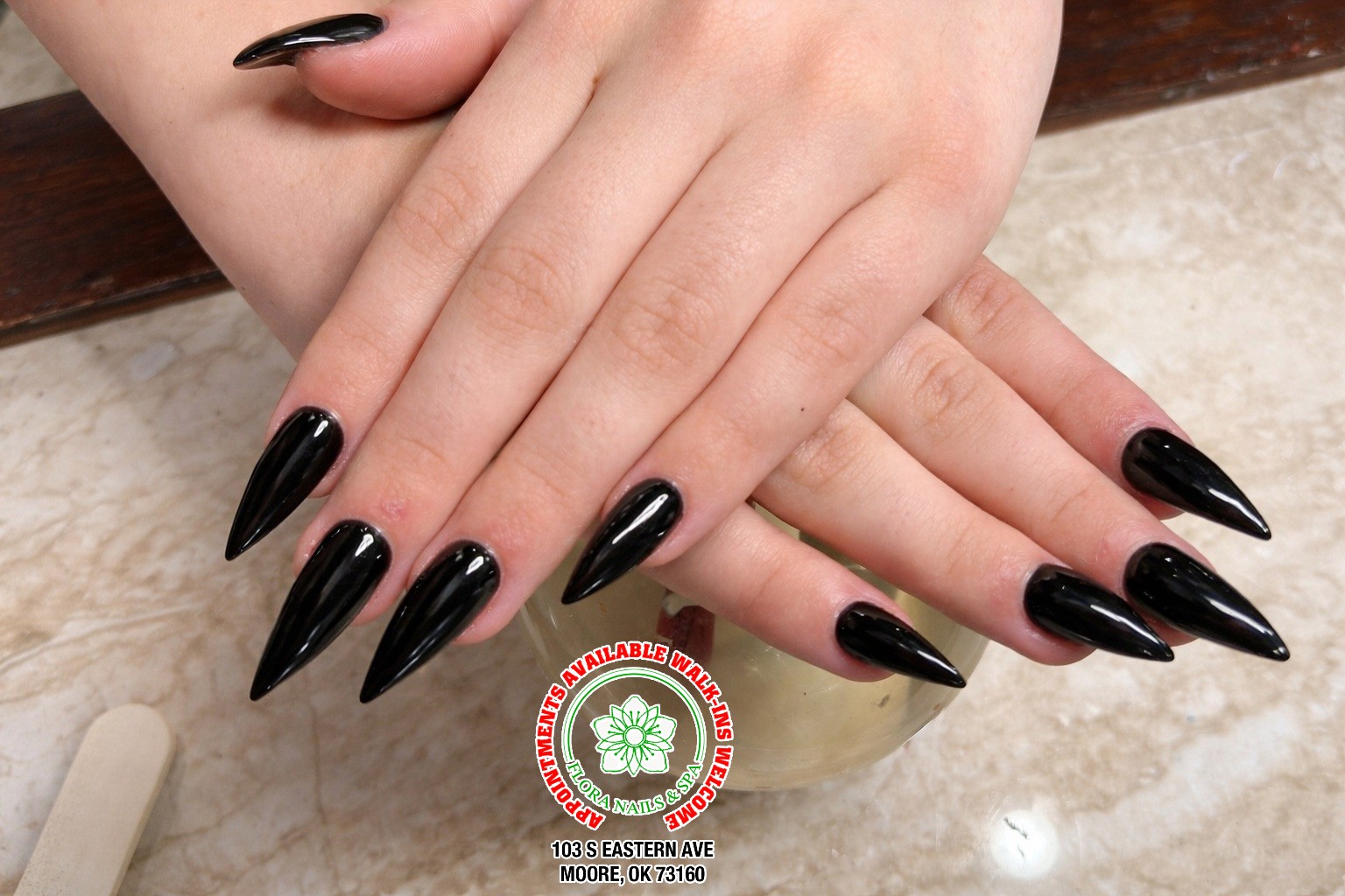Flora nails and spa